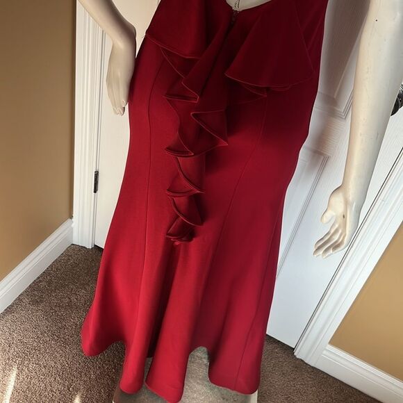 Red dress with open back/ Size 7 - Picture 9 of 9